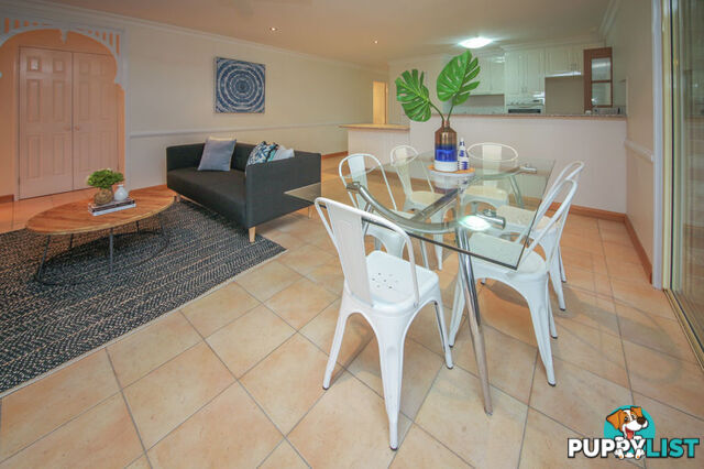35 Kentwell Place WISHART QLD 4122
