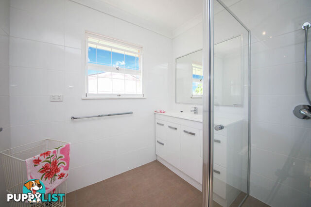 6 Colwyn Street WISHART QLD 4122