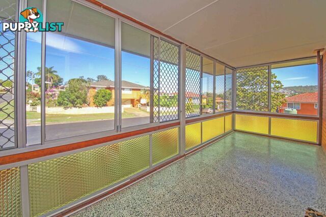 6 Colwyn Street WISHART QLD 4122