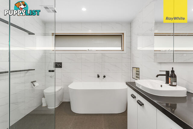 233 Ninth Ave ROSEBUD VIC 3939