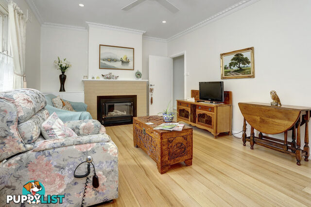 33 First Avenue ROSEBUD VIC 3939