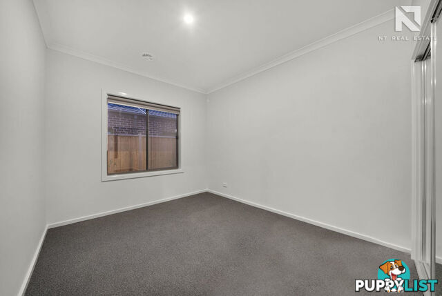 5 Ness Street Thornhill Park VIC 3335