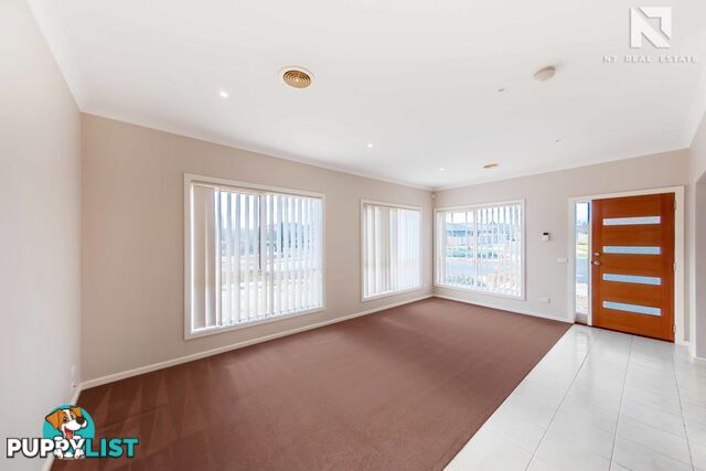 30 Broadway Caroline Springs VIC 3023