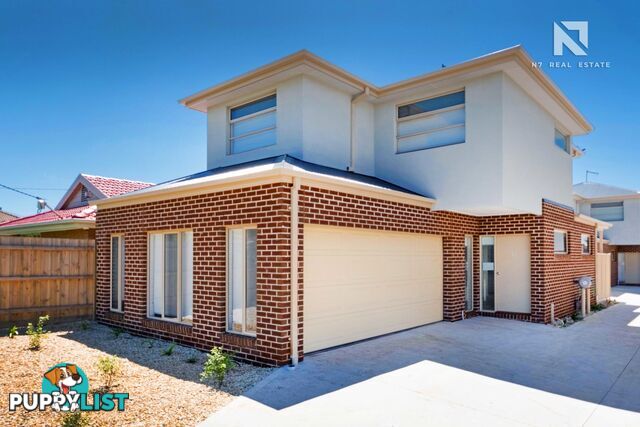 1/4 Salisbury Court Sydenham VIC 3037