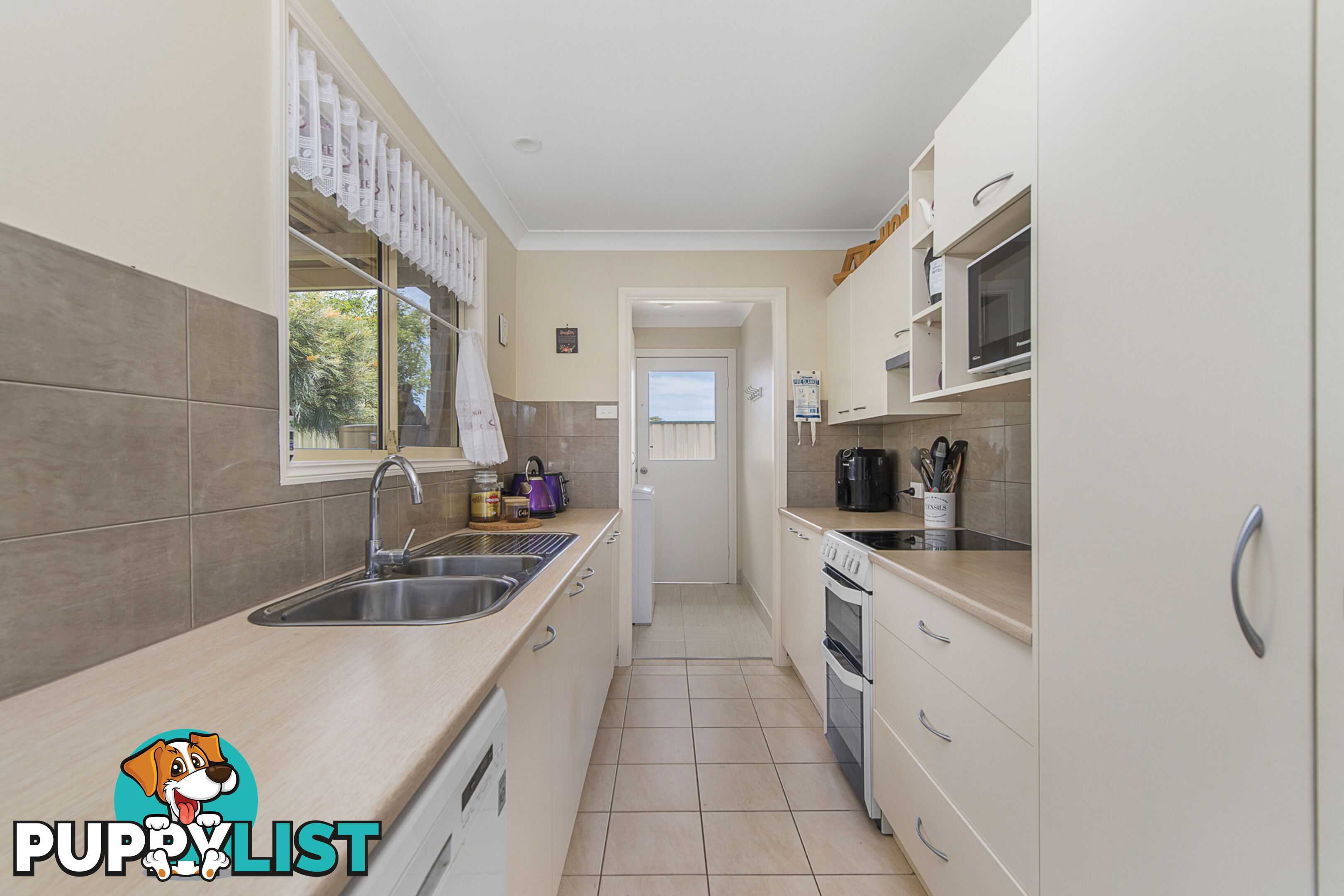 11 Cairncross Place PORT MACQUARIE NSW 2444