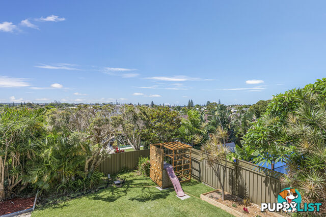 25 Pappinbarra Parade PORT MACQUARIE NSW 2444