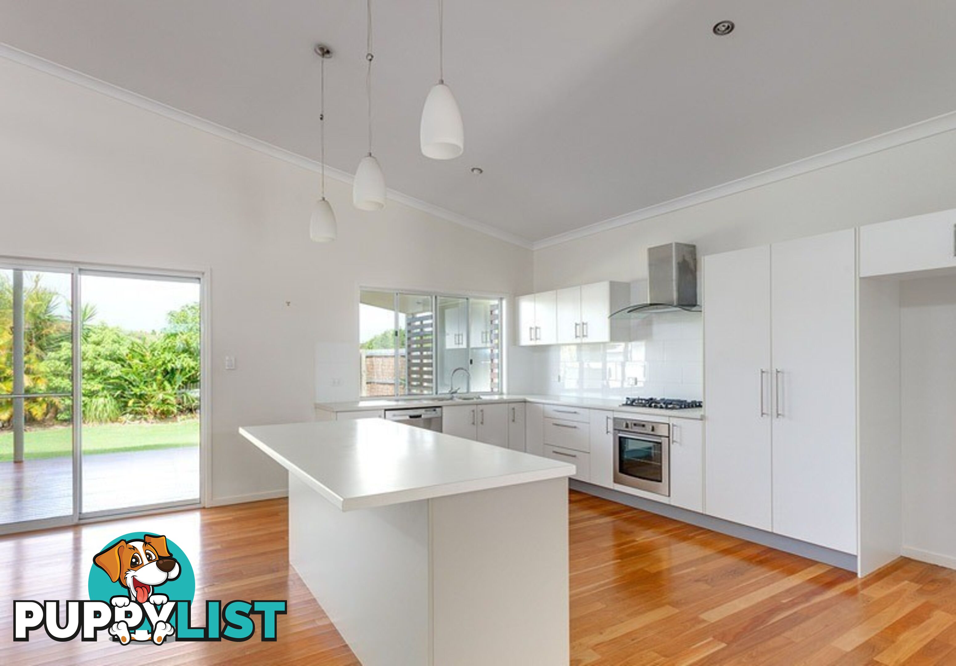 16 Lomandra Avenue COOLOOLA COVE QLD 4580