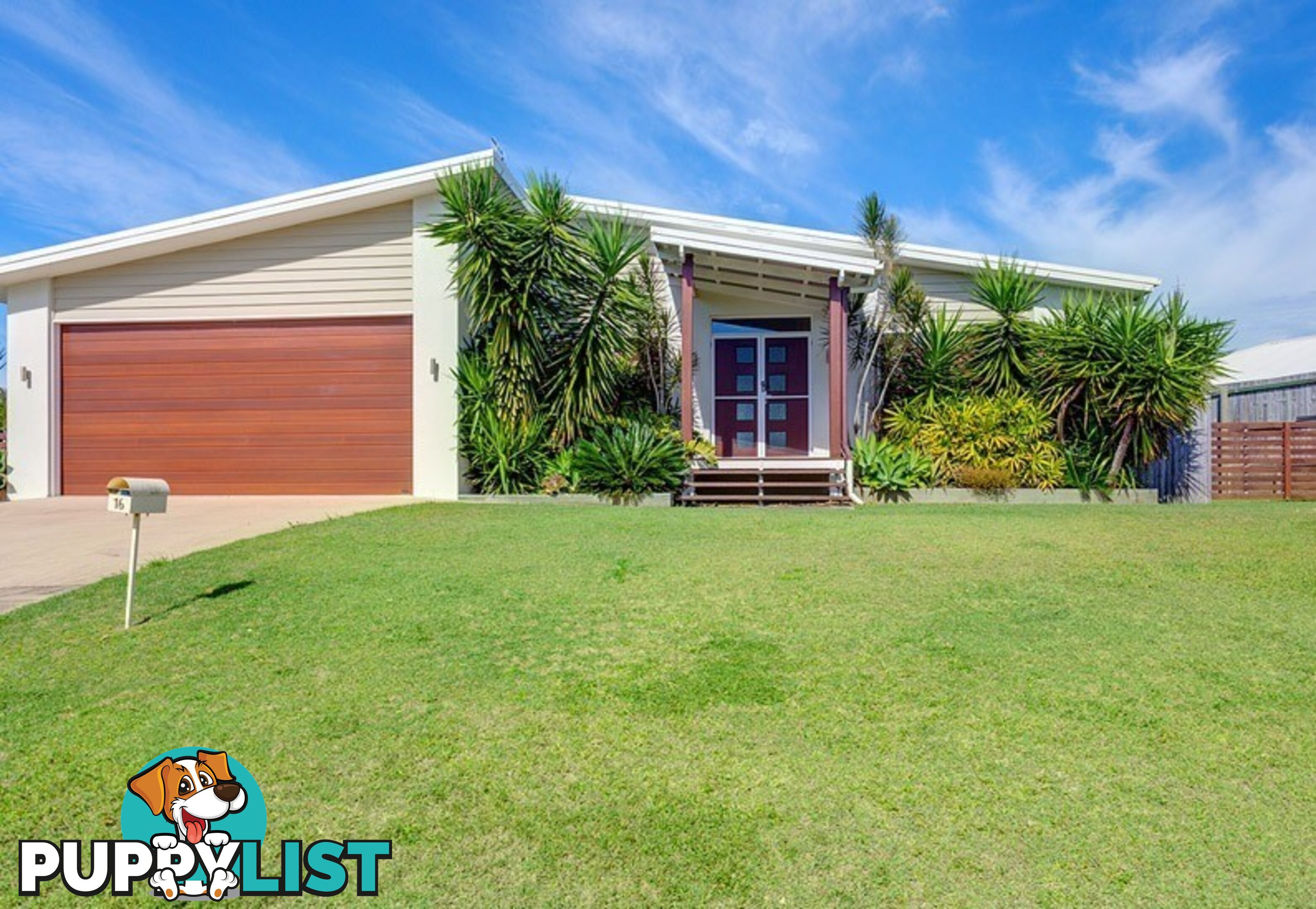 16 Lomandra Avenue COOLOOLA COVE QLD 4580