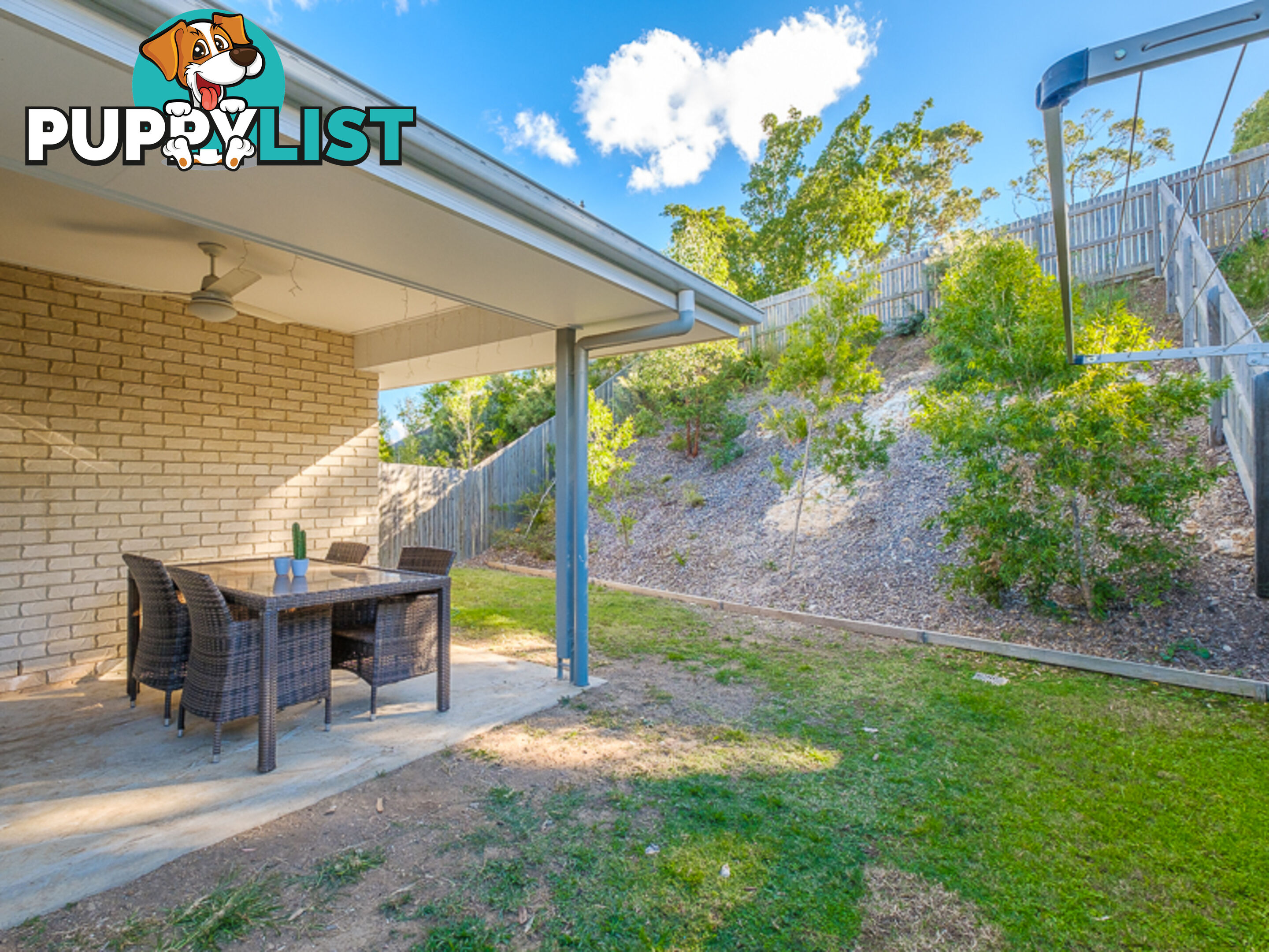 2/23 Bond Drive SOUTHSIDE QLD 4570