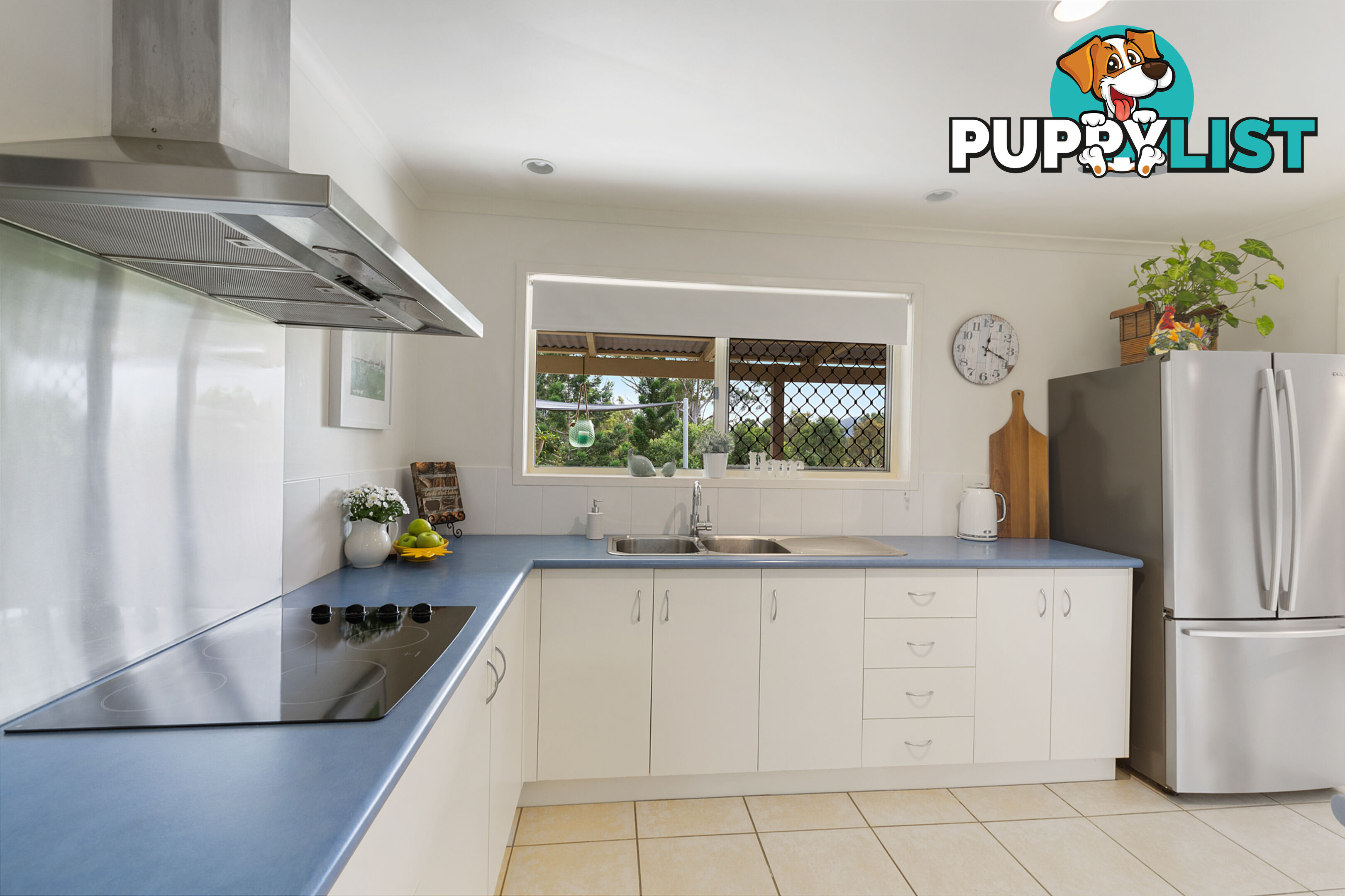 98 Anne Marie Road CHATSWORTH QLD 4570