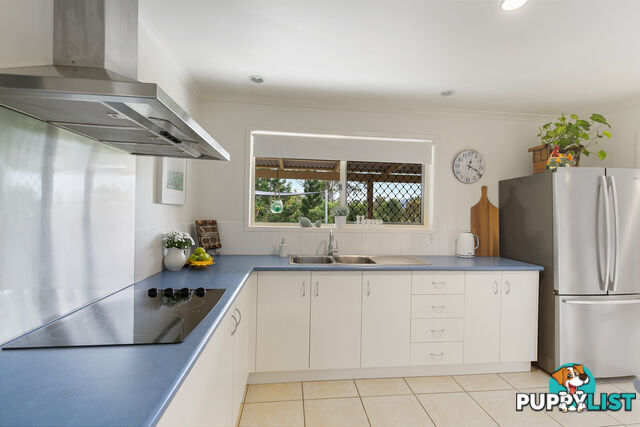 98 Anne Marie Road CHATSWORTH QLD 4570