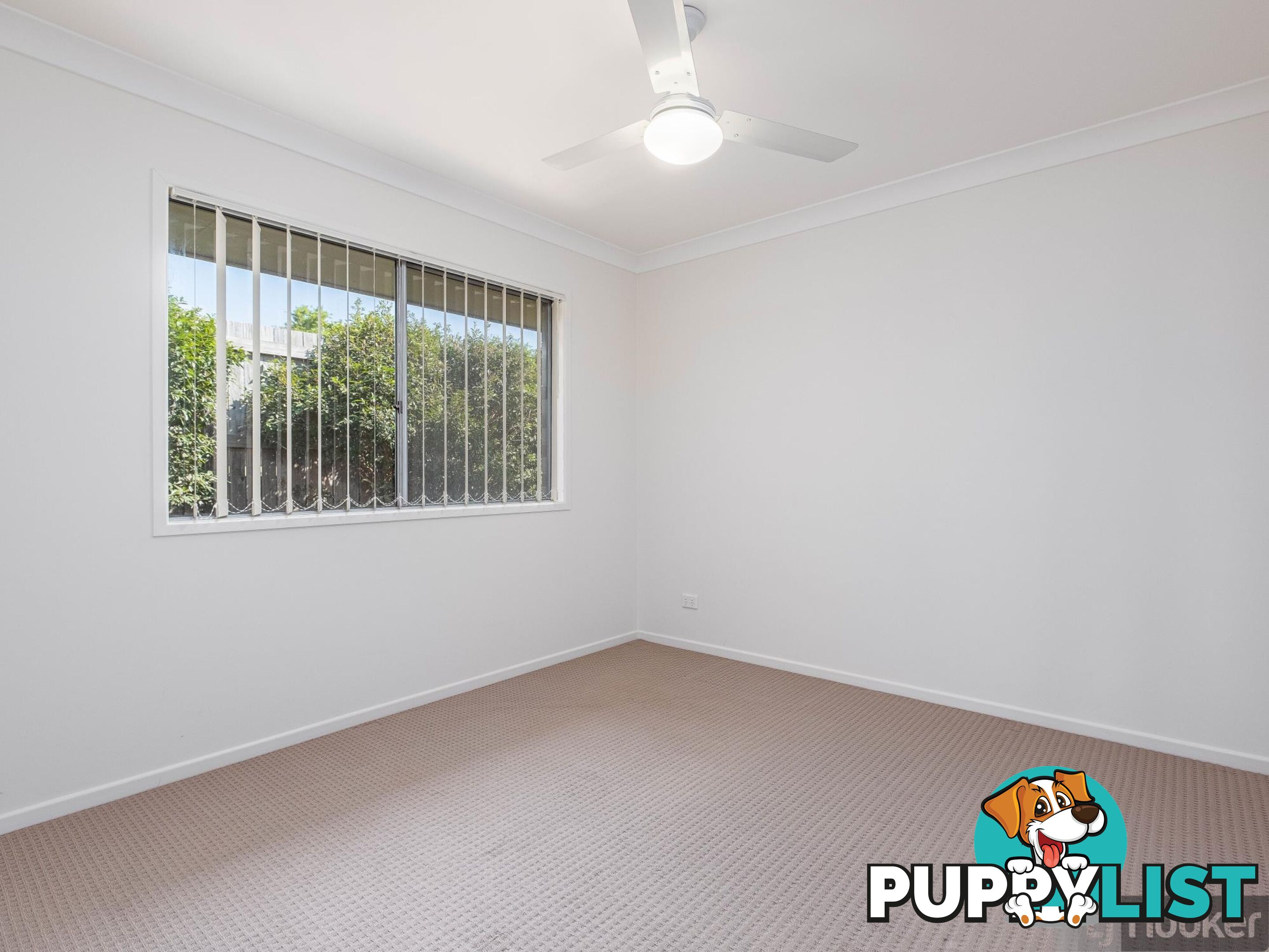 1/11 Riverview Court MONKLAND QLD 4570