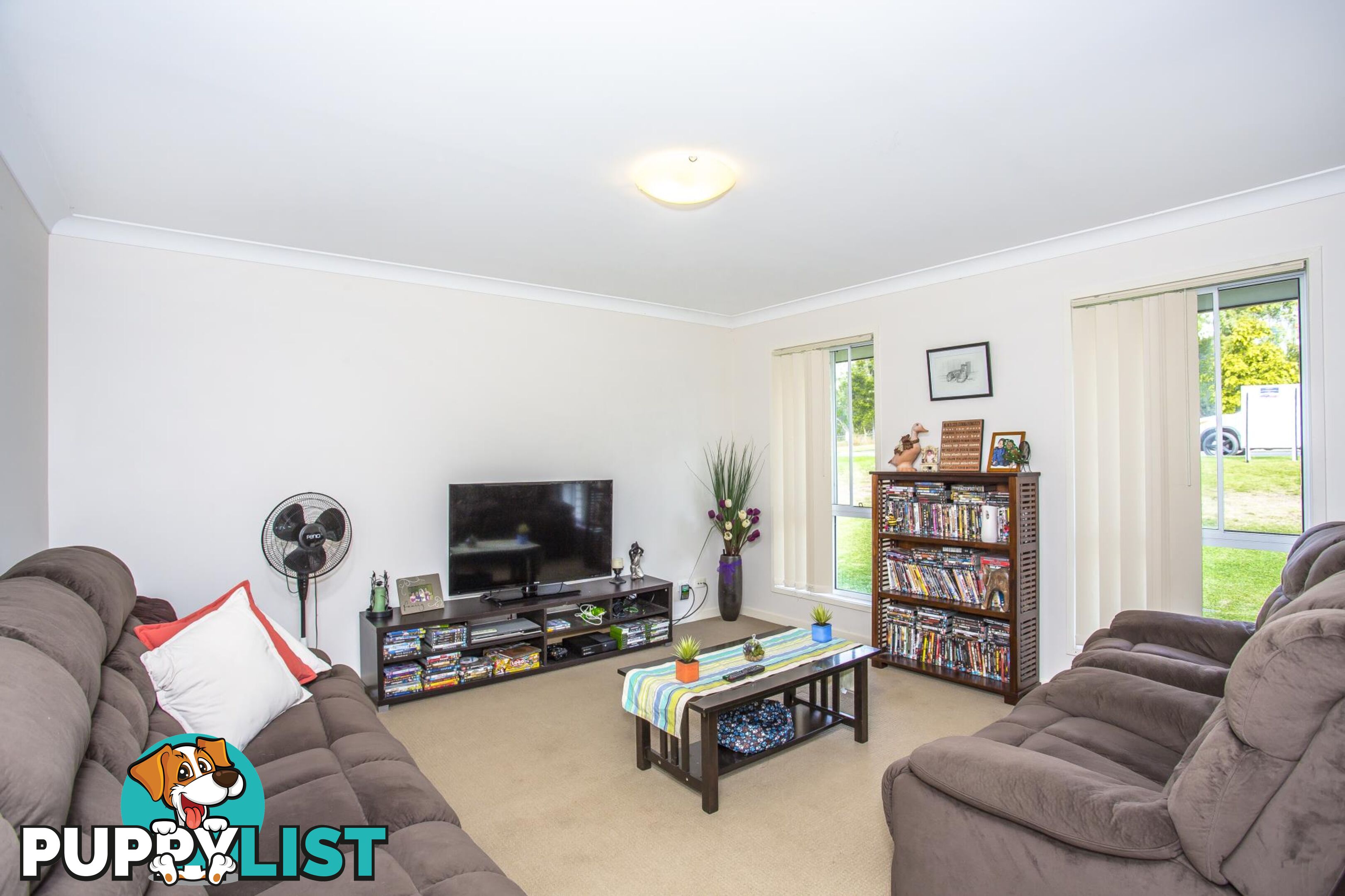 6 Premier Avenue JONES HILL QLD 4570