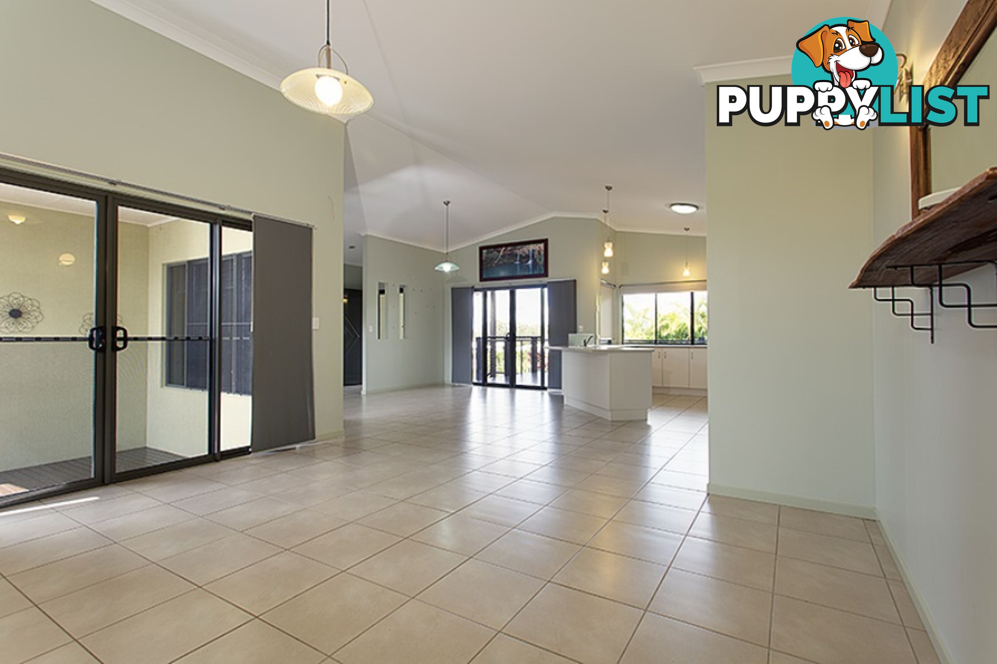 6 Oxley Court SOUTHSIDE QLD 4570