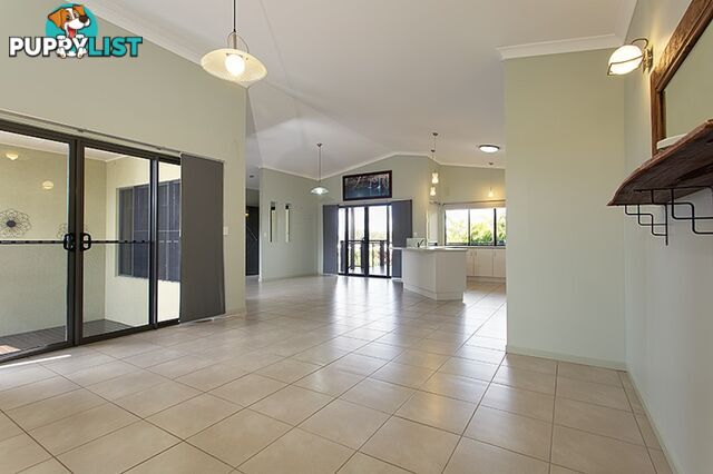 6 Oxley Court SOUTHSIDE QLD 4570