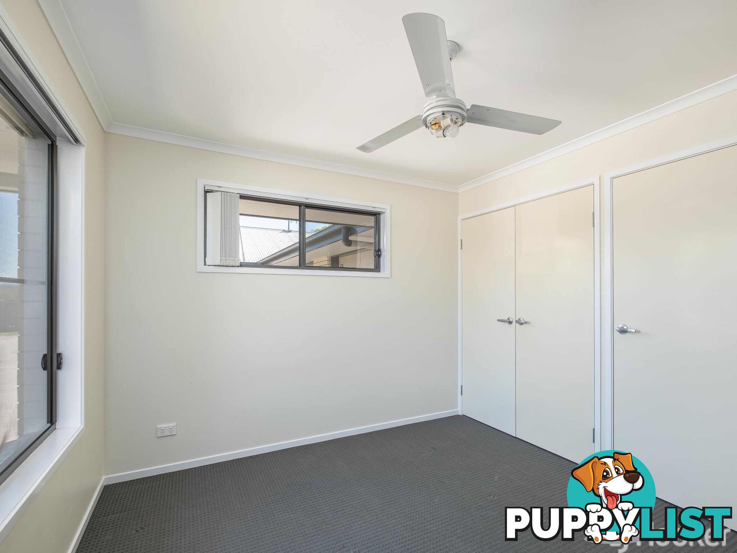 1/8 Wisteria Lane SOUTHSIDE QLD 4570