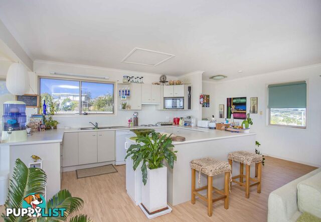 59 Cooloola Drive RAINBOW BEACH QLD 4581