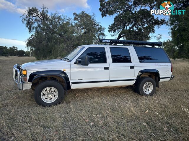 1998 Chevrolet Suburban K2500 Holden suburban Wagon Automatic