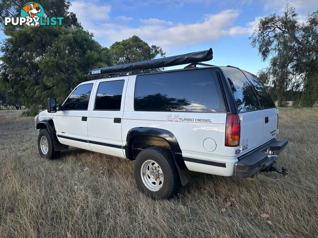 1998 Chevrolet Suburban K2500 Holden suburban Wagon Automatic