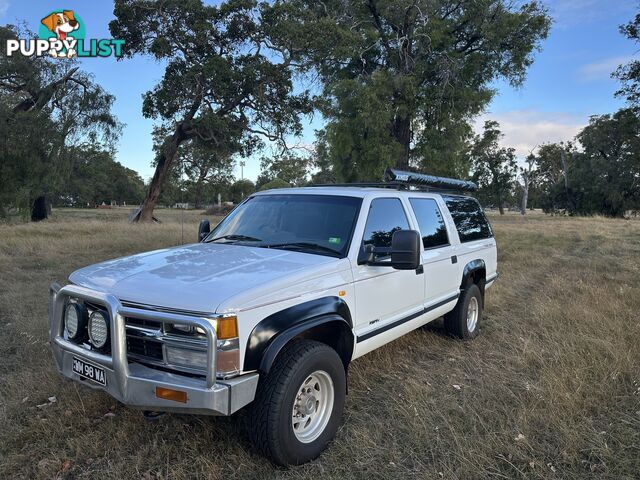 1998 Chevrolet Suburban K2500 Holden suburban Wagon Automatic
