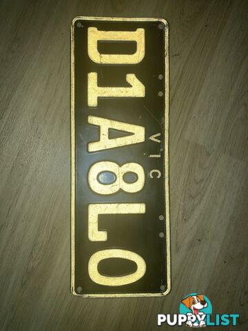 D1A8LO VICTORIAN LEGAL PLATES