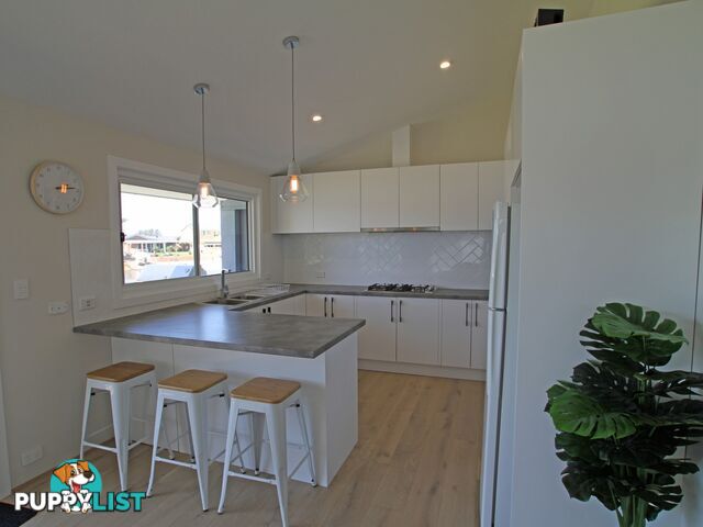 7 Cater Crescent SUSSEX INLET NSW 2540