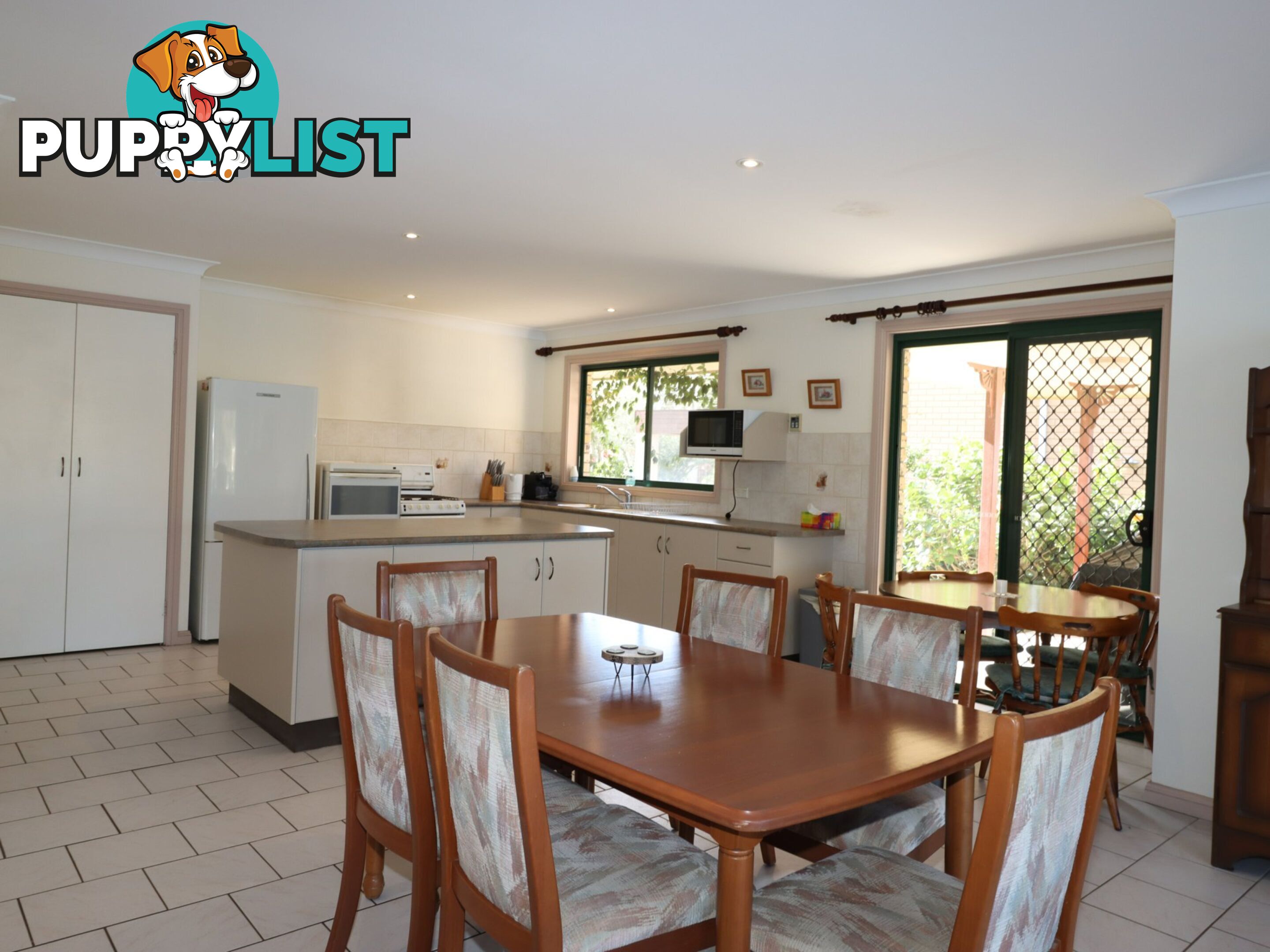 9 Plover Close SUSSEX INLET NSW 2540