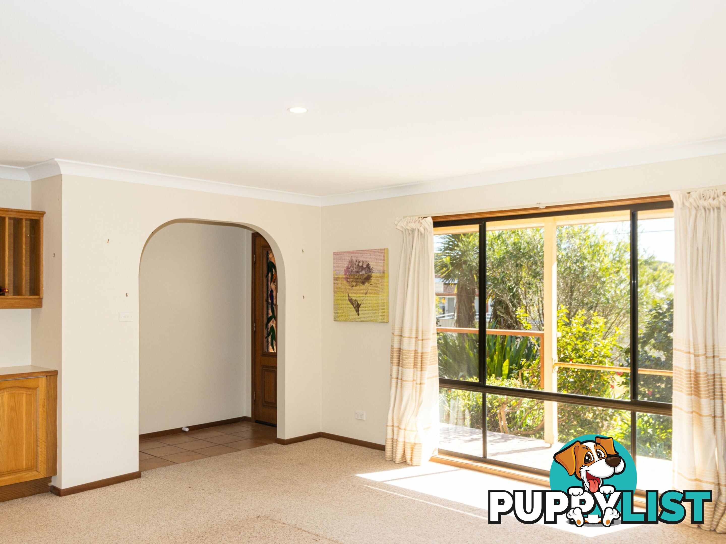 16 Wayfarer Dr SUSSEX INLET NSW 2540