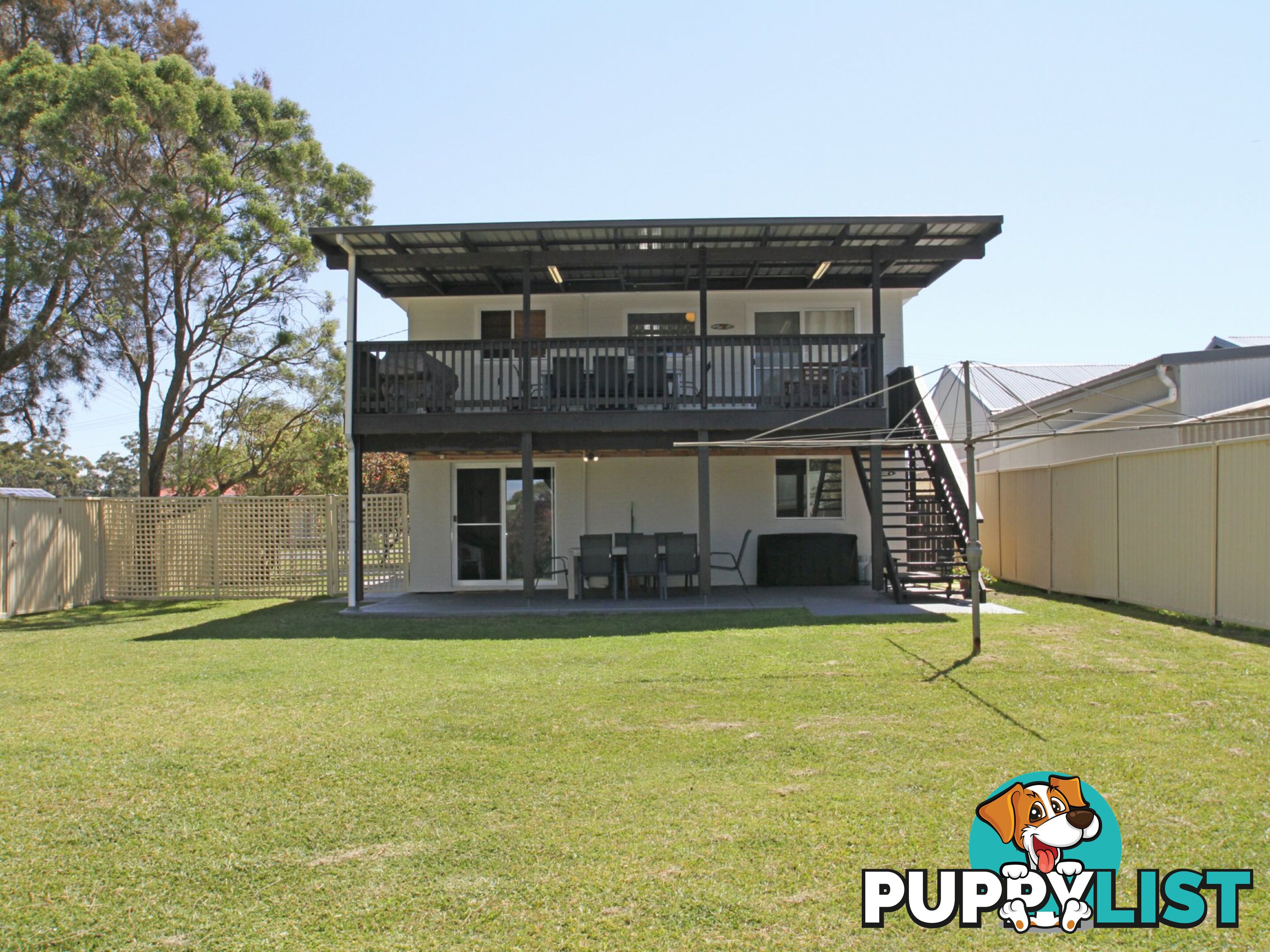 26 Lyons Road SUSSEX INLET NSW 2540