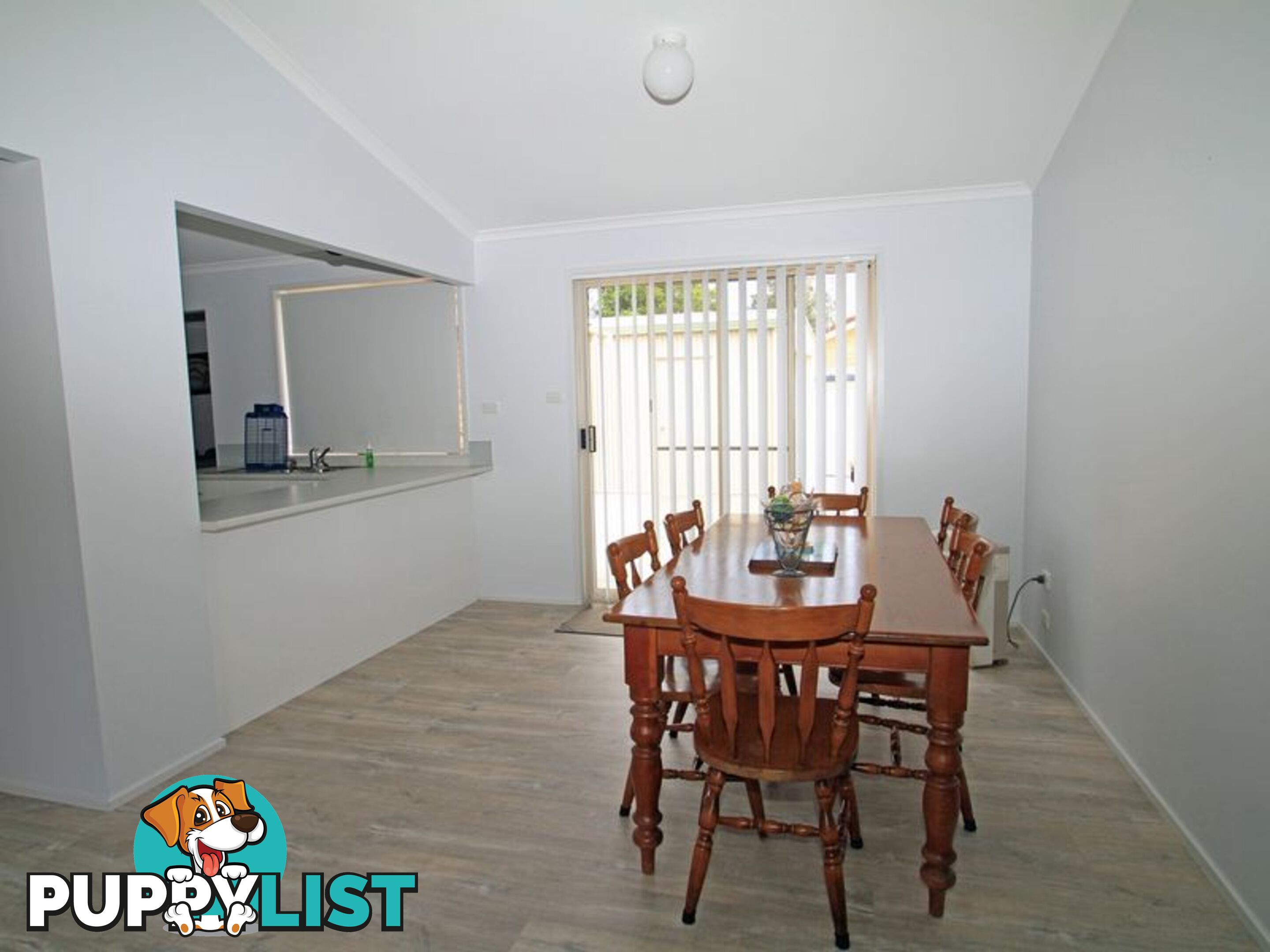 6 Plover Close SUSSEX INLET NSW 2540