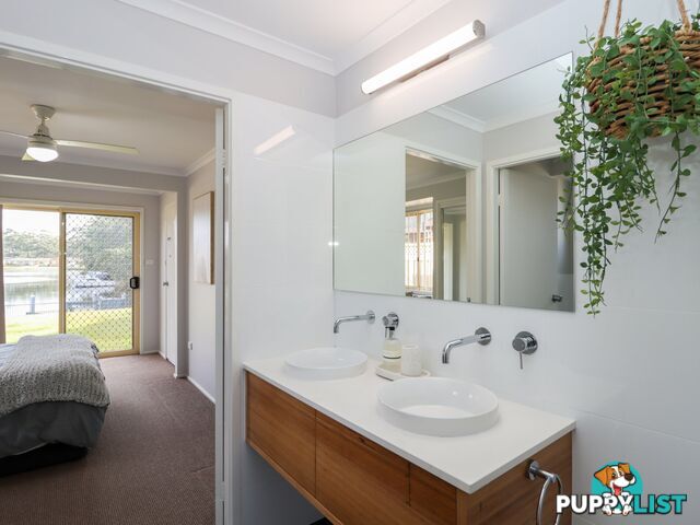 9 Finch Place SUSSEX INLET NSW 2540