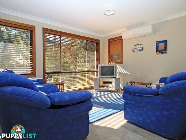 8 Thora Street SUSSEX INLET NSW 2540