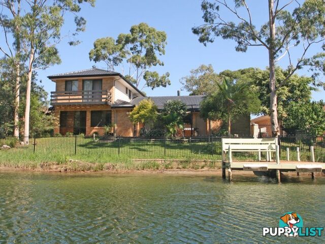 8 Thora Street SUSSEX INLET NSW 2540