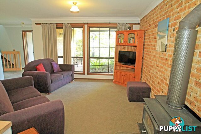 8 Thora Street SUSSEX INLET NSW 2540