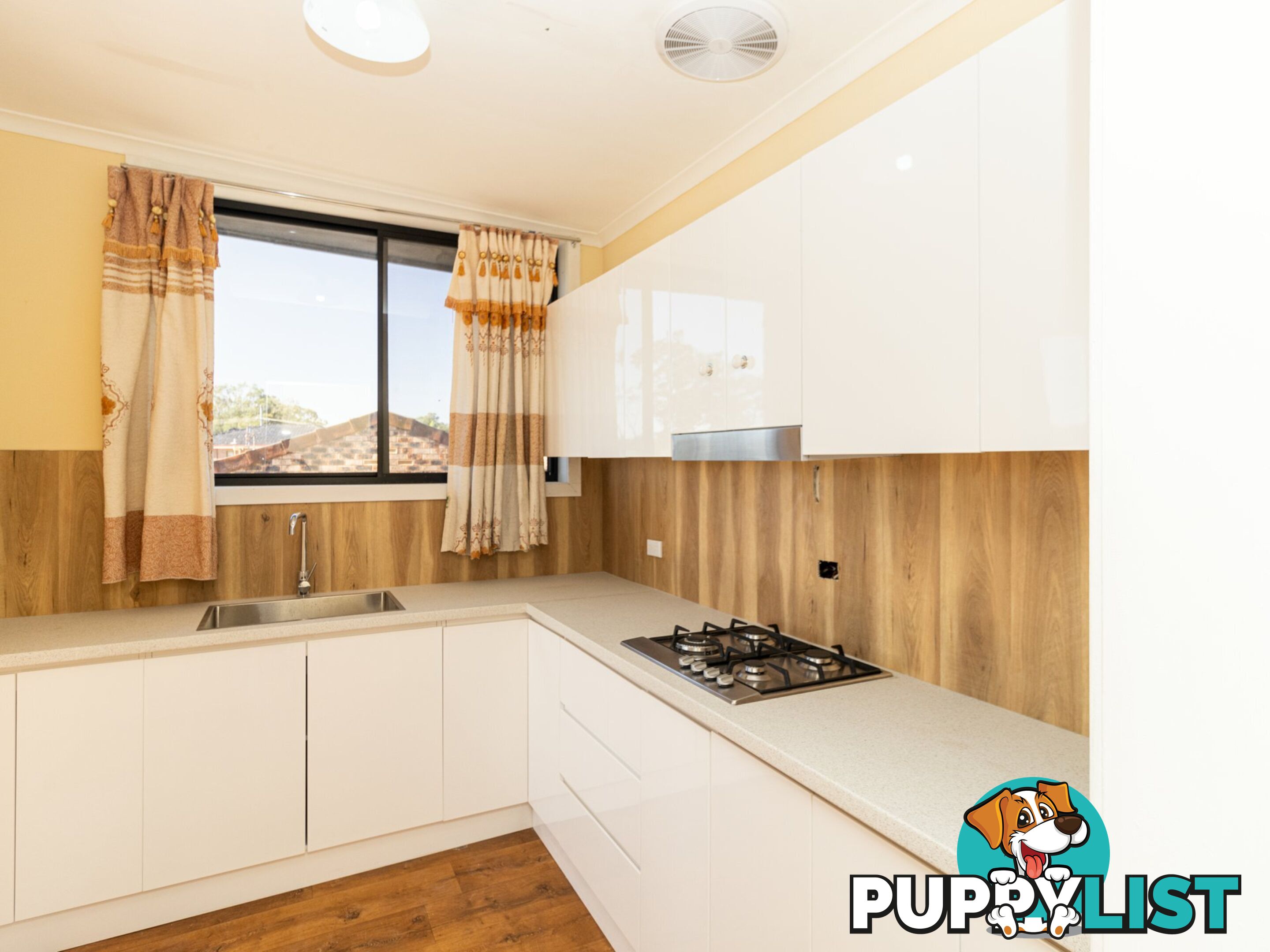 60 Ellmoos SUSSEX INLET NSW 2540