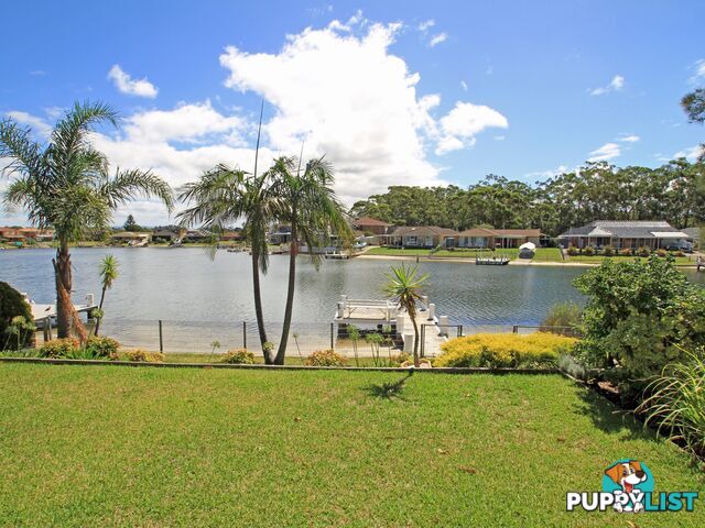 20 Thora Street SUSSEX INLET NSW 2540