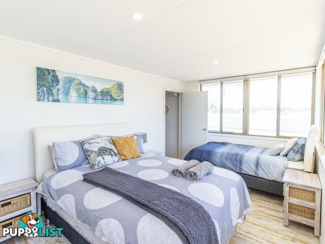 Apartment 3/182 Jacobs Drive SUSSEX INLET NSW 2540