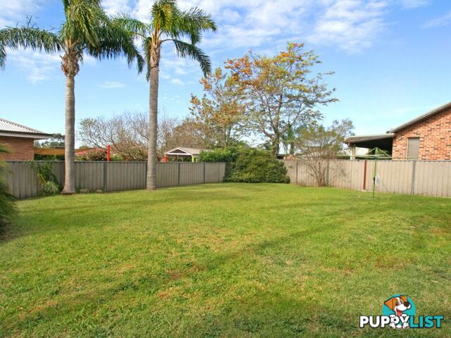 13 Jacana Close SUSSEX INLET NSW 2540