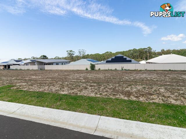 14 Sunningdale Avenue SUSSEX INLET NSW 2540