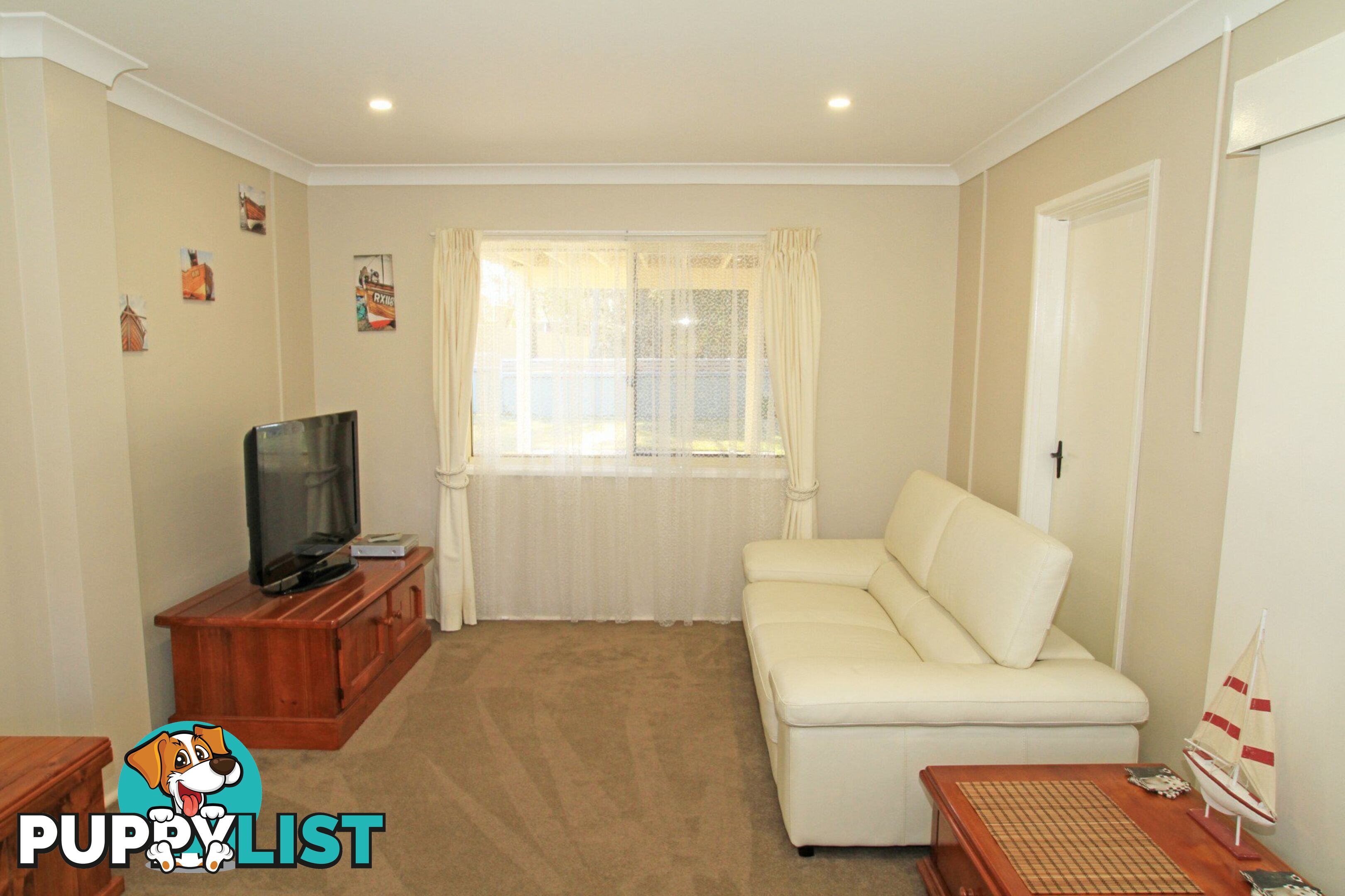 7 Paradise Crescent SUSSEX INLET NSW 2540