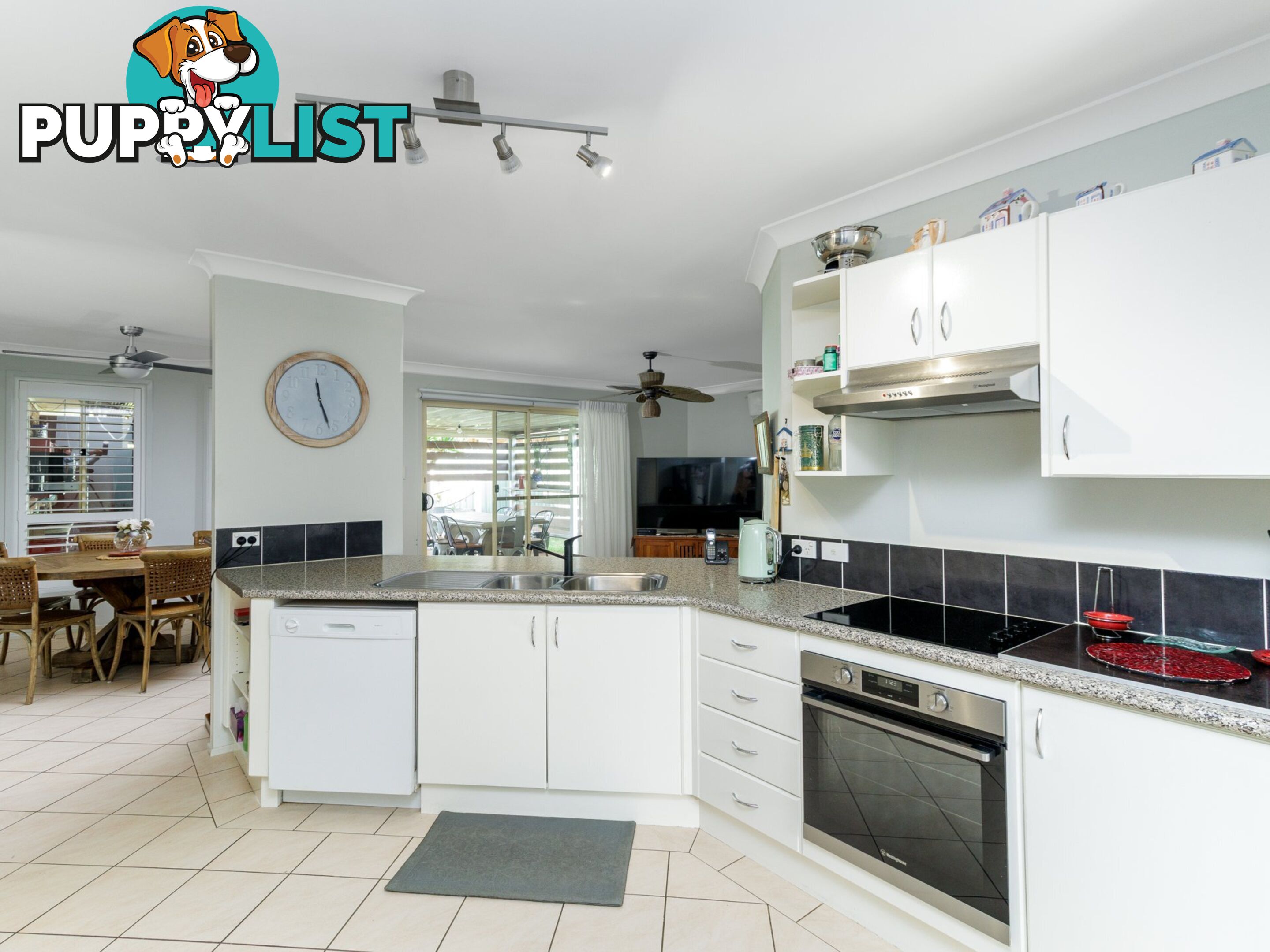 1 Tradewinds Avenue SUSSEX INLET NSW 2540