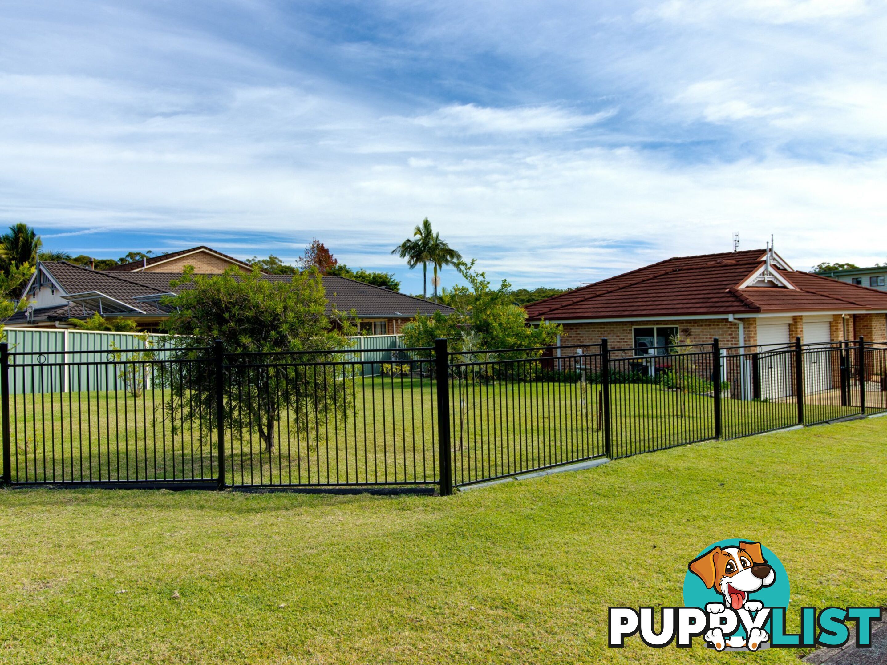 1 Tradewinds Avenue SUSSEX INLET NSW 2540
