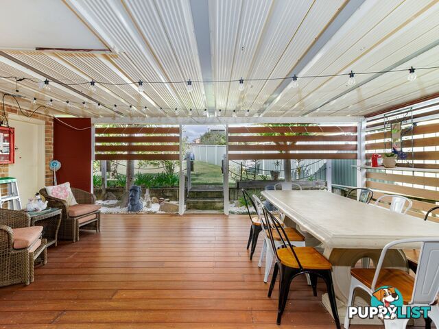 1 Tradewinds Avenue SUSSEX INLET NSW 2540