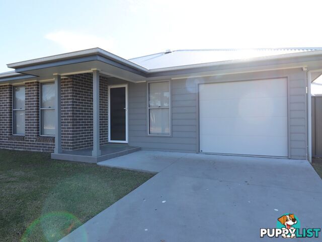 46 Peacehaven Way SUSSEX INLET NSW 2540