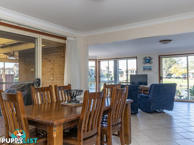 41 Thora Street SUSSEX INLET NSW 2540