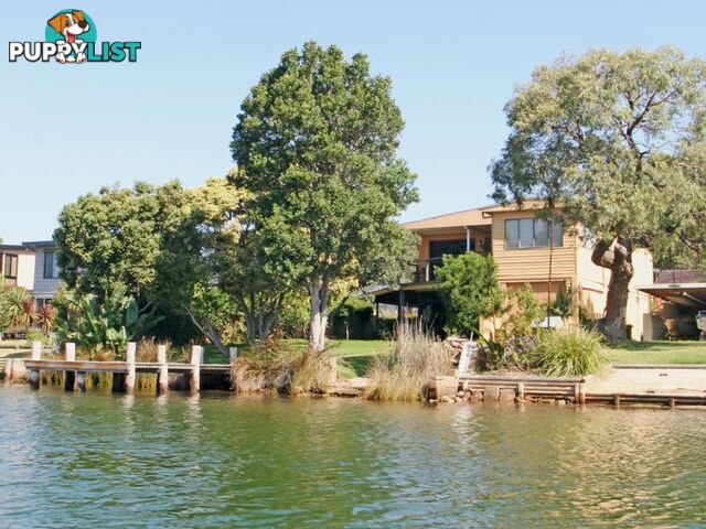 59 Cater Crescent SUSSEX INLET NSW 2540