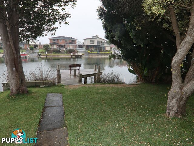 59 Cater Crescent SUSSEX INLET NSW 2540