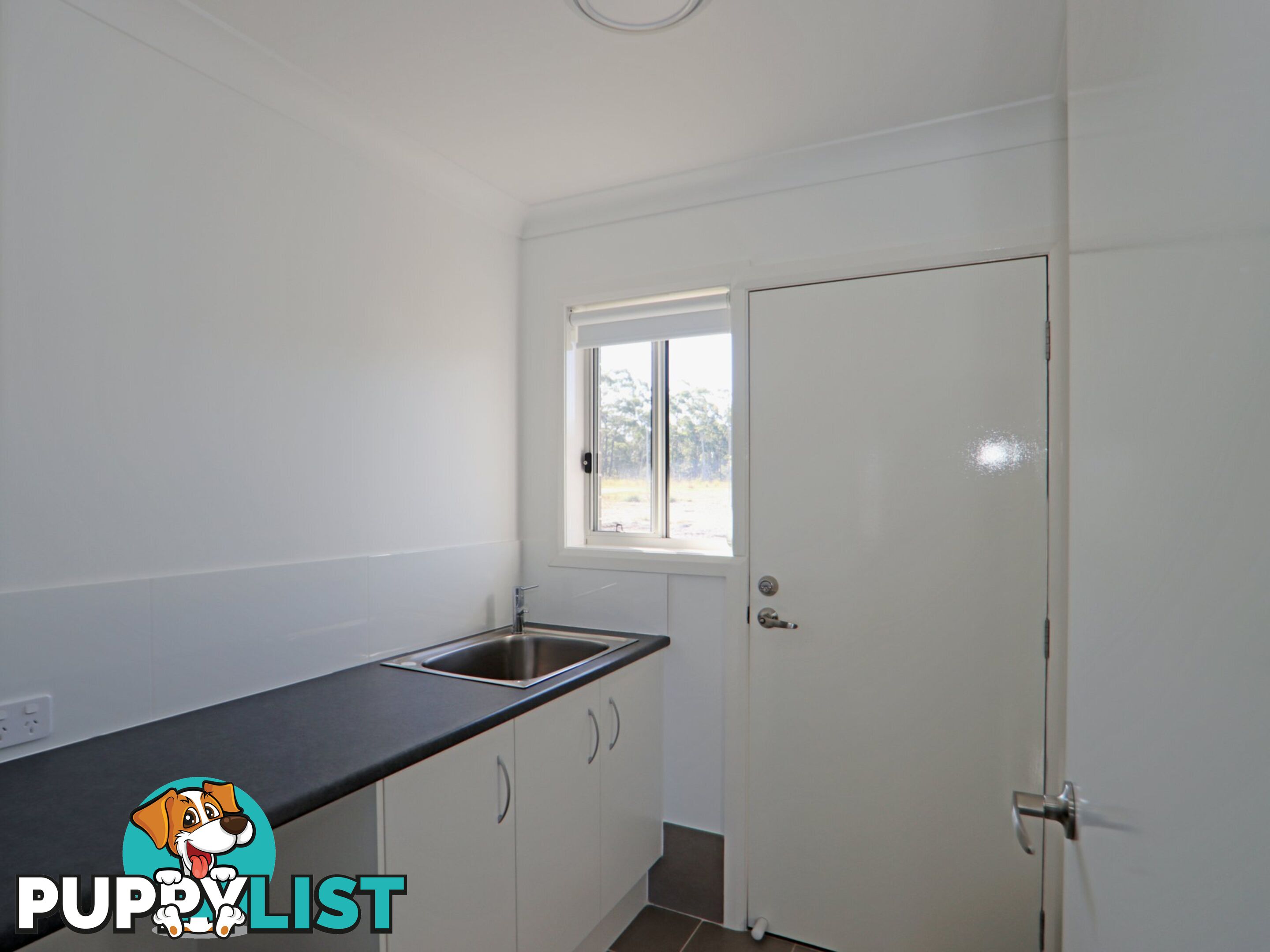 5 Bexhill Avenue SUSSEX INLET NSW 2540