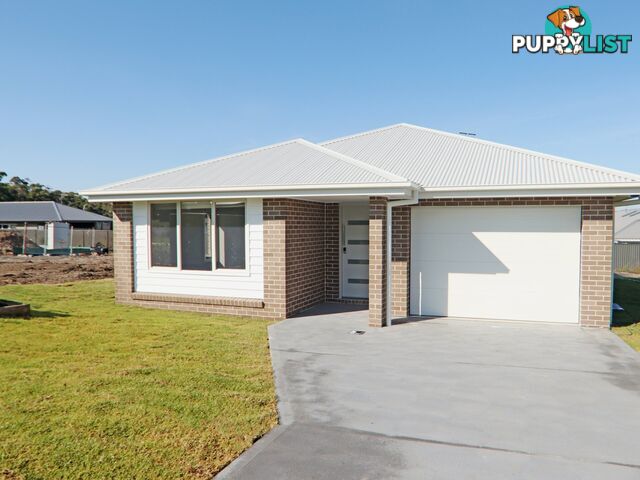 5 Bexhill Avenue SUSSEX INLET NSW 2540