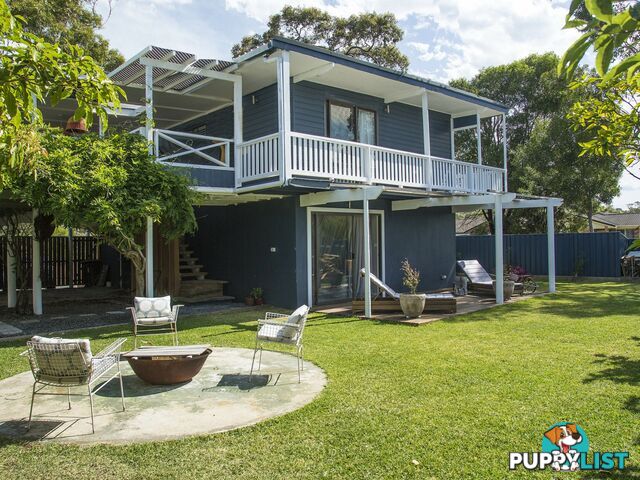 27 Edgewater Avenue SUSSEX INLET NSW 2540